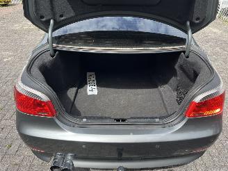 BMW 5-serie 525i automaat picture 12