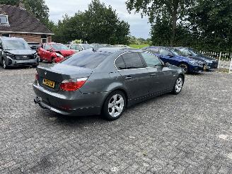 BMW 5-serie 525i automaat picture 5