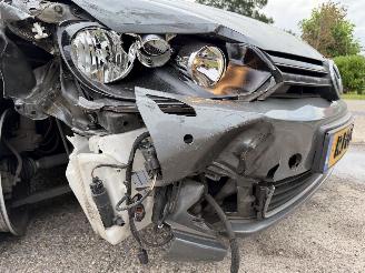 Volkswagen Golf  picture 23