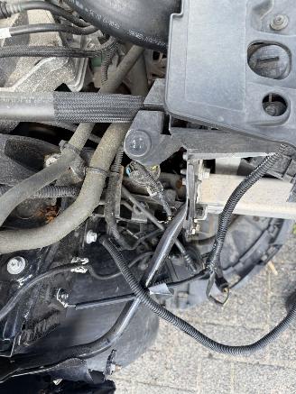 Renault Clio Luxe uitvoering !! Weinig km !! picture 33