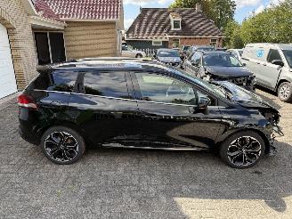 Renault Clio Luxe uitvoering !! Weinig km !! picture 7