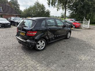 Mercedes B-klasse B200 automaat !! picture 5