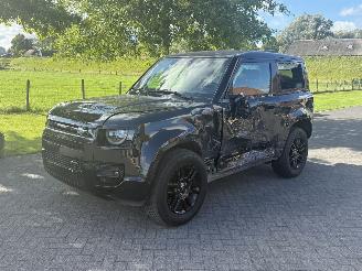 Schadeauto Land Rover Defender X-Dynamic / 4WD / 3.0 Diesel / Automaat / Panorama 2023/7