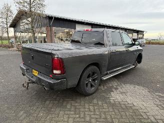 Dodge Ram Pick Up 1500 sport 5.7 V8 / 4x4 / Panorama picture 3