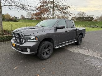  Dodge Ram Pick Up 1500 sport 5.7 V8 / 4x4 / Panorama 2014/2