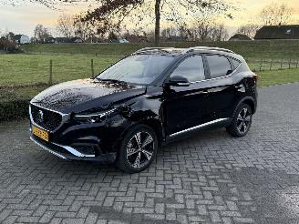 škoda osobní automobily MG ZS EV Luxury 45 kWh / Panorama / Leer 2021/5