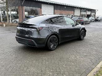 Tesla Model Y BEV 79KWH LONG RANGE AUTO 4WD Panorama picture 3
