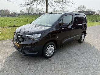 damaged commercial vehicles Opel Combo 1.5D 2021/10