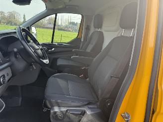 Ford Transit Custom 340 2.0 TDI picture 7