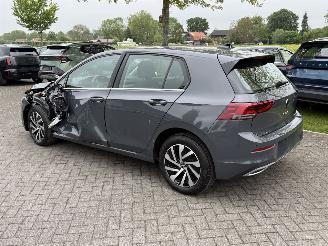 Volkswagen Golf VIII 1.4 EHYBRID / Panorama / Automaat picture 4