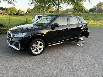 skadebil auto Audi Q2 S-Line / Leer / Panorama 2022/4