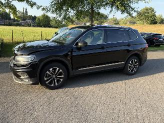 krockskadad bil auto Volkswagen Tiguan Allspace 7P 1.5TSi ACT 150pk/cv DSG7 2021/6