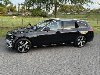 krockskadad bil auto Mercedes C-klasse C300de / Automaat 2024/6