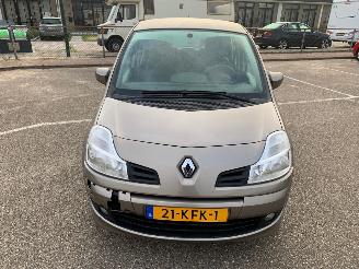 Avarii autoturisme Renault Modus 1.2 TCE 2009/10