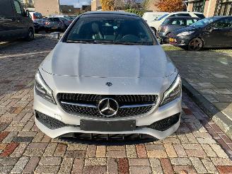 krockskadad bil auto Mercedes Cla-klasse 200 cdi amg line 2018/7