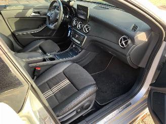 Mercedes Cla-klasse 200 cdi amg line picture 17