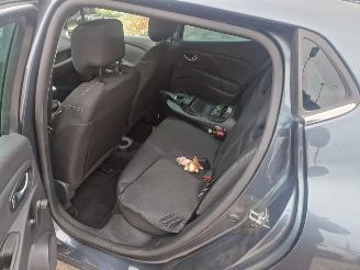 Renault Clio 0.9 TCE LIMITED picture 11