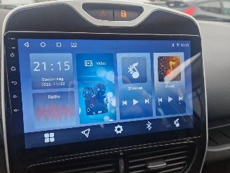 Renault Clio 0.9 TCE LIMITED picture 17