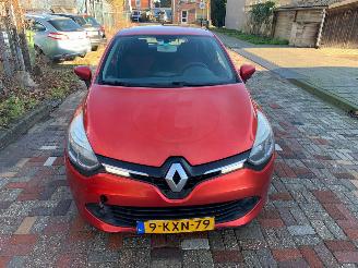 krockskadad bil auto Renault Clio 0.9 TCE EXPRESSION 2013/8