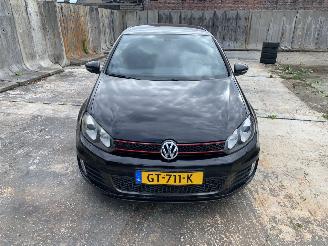 Unfallwagen Volkswagen Golf 2.0 GTI 2011/10