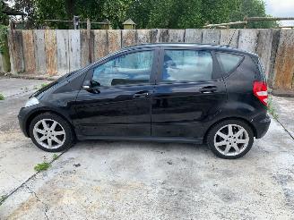 Mercedes A-klasse a 150 picture 8