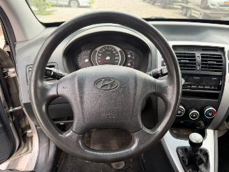 Hyundai Tucson 2.0i ACTIVE picture 22
