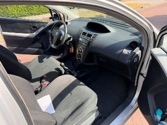 Toyota Yaris 1.3 VVTi picture 13