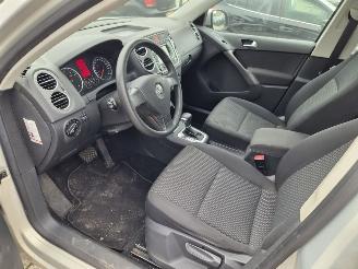 Volkswagen Tiguan 2.0 TSI 4 MOTION picture 11