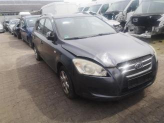 Sloopauto Kia Cee d Cee'd Sporty Wagon (EDF), Combi, 2007 / 2012 1.4 16V 2009