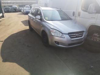 demontáž osobní automobily Kia Cee d Cee'd Sporty Wagon (EDF), Combi, 2007 / 2012 1.6 CRDi 90 16V 2008