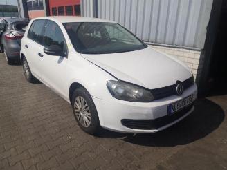 Salvage car Volkswagen Golf Golf VI (5K1), Hatchback, 2008 / 2013 1.6 TDI 16V 2011