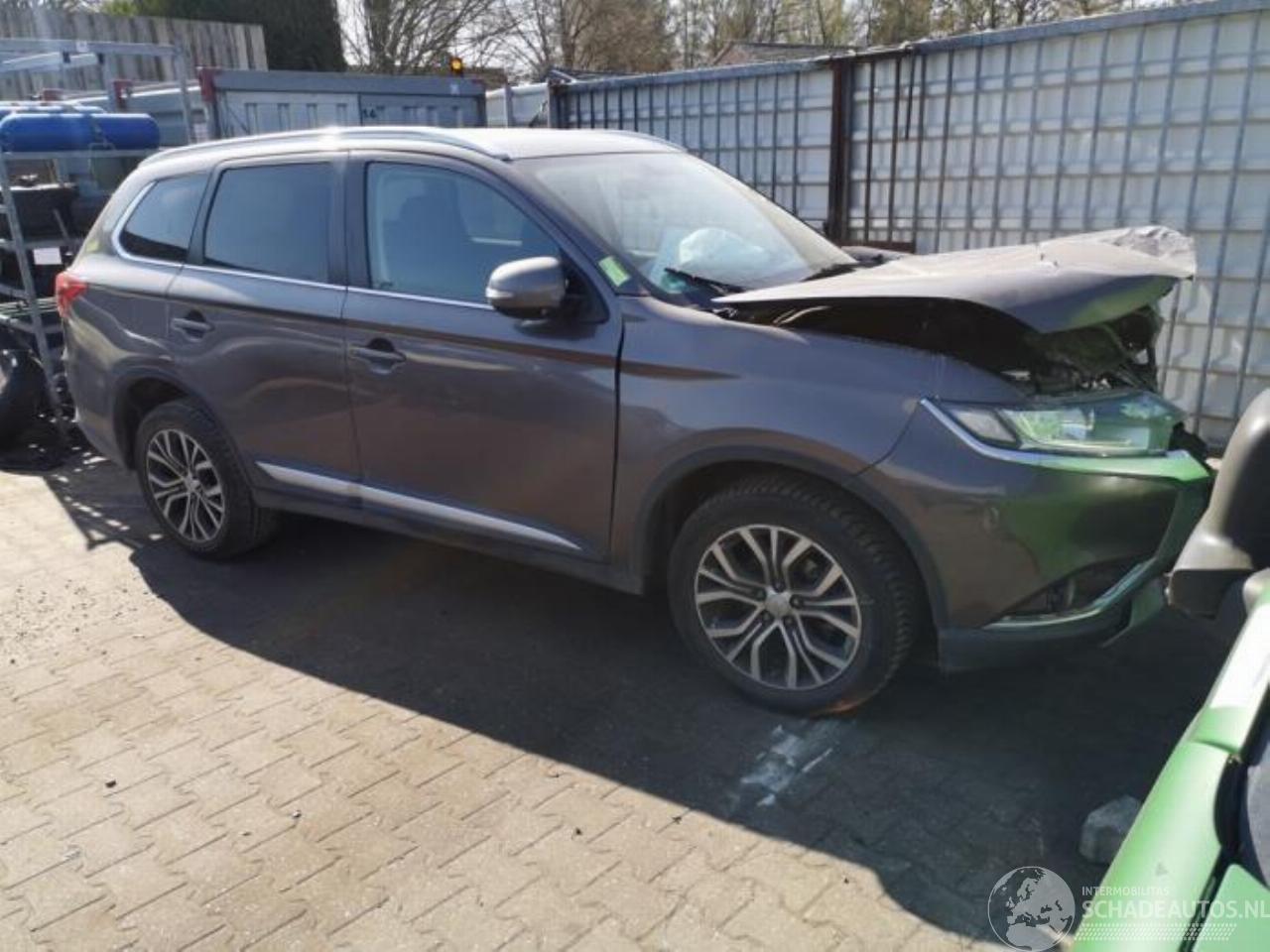 Mitsubishi Outlander Outlander (GF/GG), SUV, 2012 / 2022 2.2 DI-D 16V Clear Tec 4x2