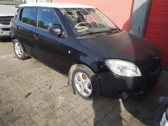demontáž osobní automobily Skoda Fabia Fabia II (5J), Hatchback 5-drs, 2006 / 2014 1.2i 2010