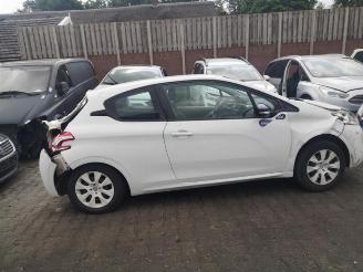 Peugeot 208 208 I (CA/CC/CK/CL), Hatchback, 2012 / 2019 1.0 Vti 12V PureTech picture 7