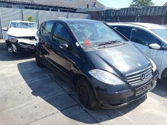 Uttjänta bilar auto Mercedes A-klasse A (W169), Hatchback, 2004 / 2012 2.0 A-160 CDI 16V 2004/0