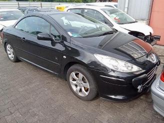 Auto da rottamare Peugeot 307 307 CC (3B), Cabrio, 2003 / 2009 2.0 16V 2006