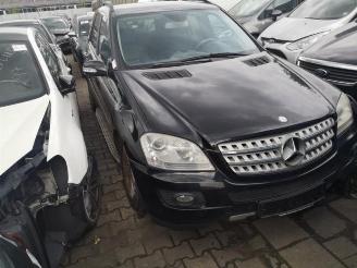demontáž osobní automobily Mercedes ML ML II (164/4JG), SUV, 2005 / 2011 3.0 ML-280 CDI 4-Matic V6 24V 2007/9