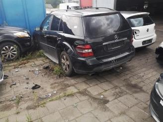 Mercedes ML ML II (164/4JG), SUV, 2005 / 2011 3.0 ML-280 CDI 4-Matic V6 24V picture 3