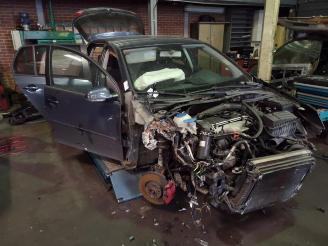 Vrakbiler auto Volkswagen Golf Golf V (1K1), Hatchback, 2003 / 2010 2.0 TDI 16V 2004/1