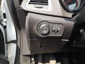 Opel Astra Astra J Sports Tourer (PD8/PE8/PF8), Combi, 2010 / 2015 1.6 CDTI 16V picture 14