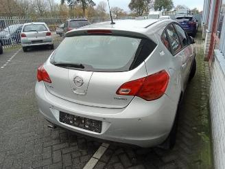 Opel Astra Astra J (PC6/PD6/PE6/PF6), Hatchback 5-drs, 2009 / 2015 1.4 Turbo 16V picture 6