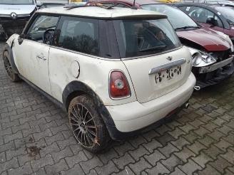Dezmembrări autoturisme Mini Mini Mini (R56), Hatchback, 2006 / 2013 1.4 16V One 2009/5
