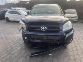 Coche siniestrado Toyota Rav-4 RAV4 (A3), Terreinwagen, 2005 / 2012 2.0 16V VVT-i 4x4 2011
