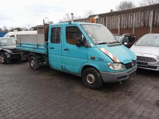Vrakbiler auto Mercedes Sprinter Sprinter 3t (903), Ch.Cab/Pick-up, 1995 / 2006 311 CDI 16V 2003/10