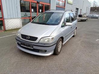 Uttjänta bilar auto Opel Zafira Zafira (F75), MPV, 1998 / 2005 1.8 16V 2002/5