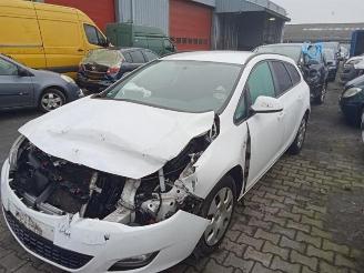 demontáž osobní automobily Opel Astra Astra J Sports Tourer (PD8/PE8/PF8), Combi, 2010 / 2015 1.3 CDTI 16V ecoFlex 2012