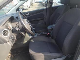 Ford Focus Focus 2 Wagon, Combi, 2004 / 2012 2.0 16V picture 9