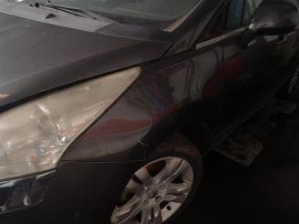 Peugeot 5008 5008 I (0A/0E), MPV, 2009 / 2017 1.6 THP 16V picture 11