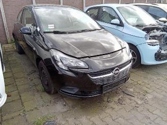Coche siniestrado Opel Corsa Corsa E, Hatchback, 2014 1.4 16V 2018