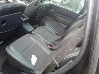 Renault Grand-scenic Grand Scenic II (JM), MPV, 2004 / 2009 2.0 16V picture 12